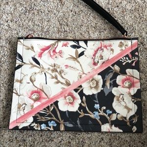 White House black market clutch